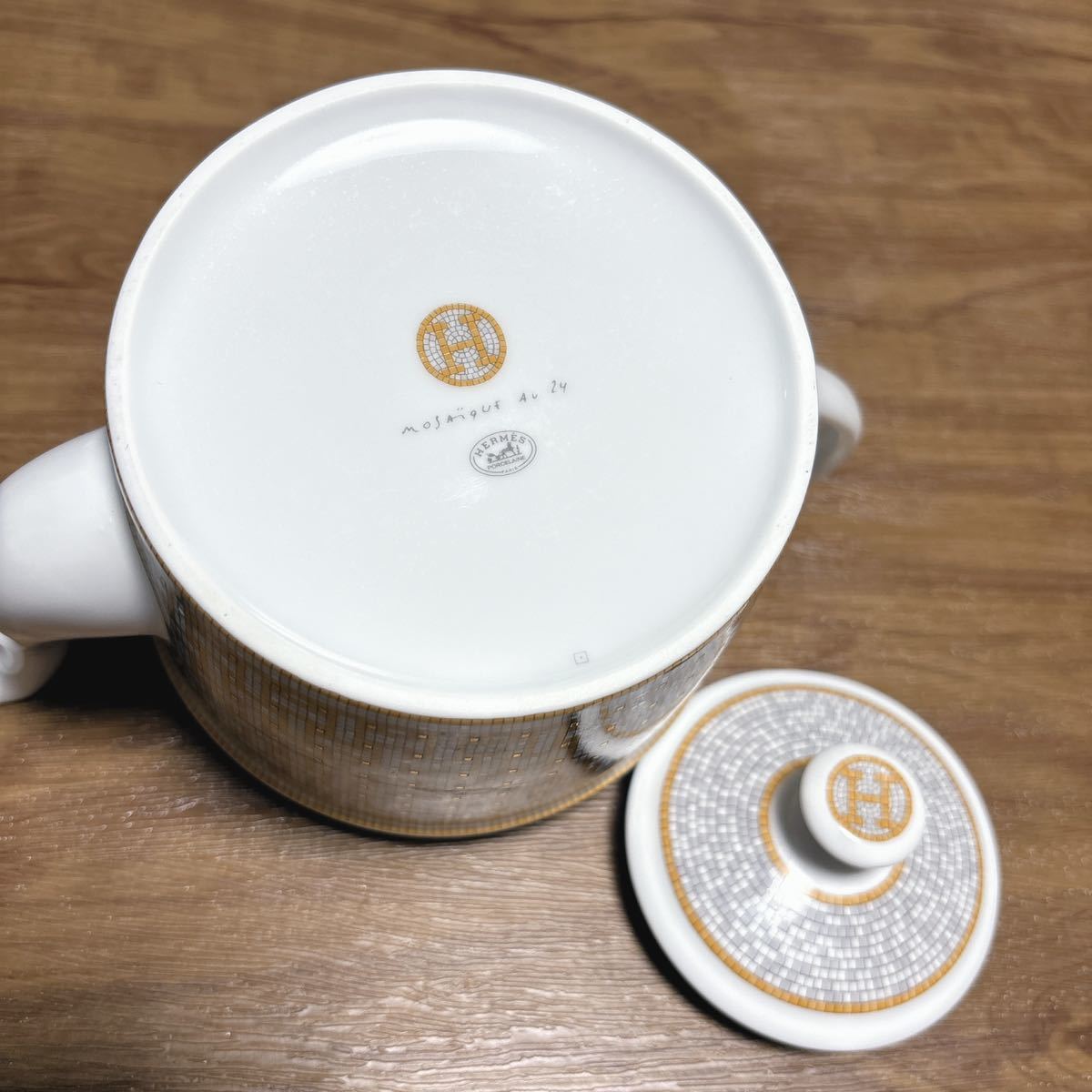 状態良 レア HERMES エルメス モザイク ヴァンキャトル ゴールド ティーポット 洋食器_画像3