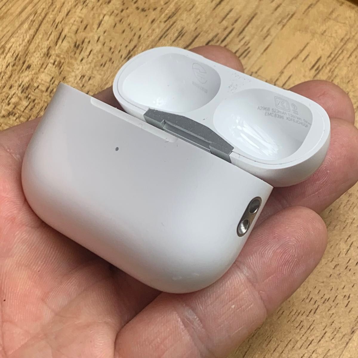 美品 AirPods Pro 第2世代 左耳 A3048 左 エアーポッズ プロ 美品 AirPods Pro 第2世代 左耳 A3048 左 エアーポッズ プロ