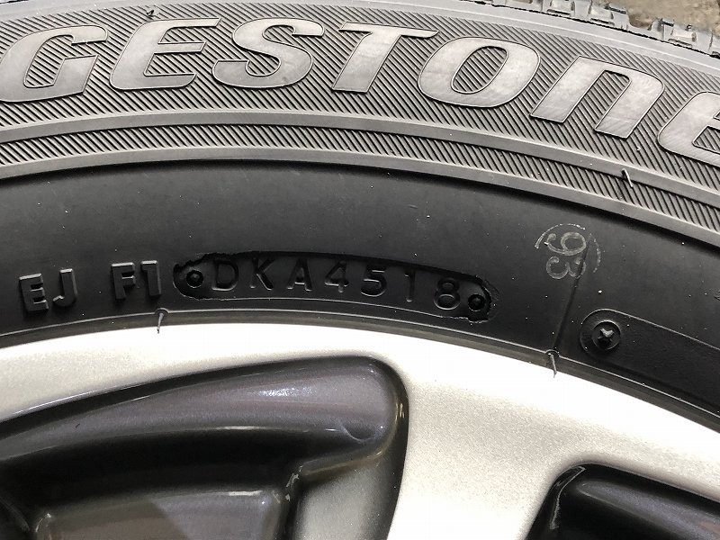 ★保管袋付★(WW5G016)BALMINUM 16x6.5J 5穴 114.3 + BRIDGESTONE VRX 215/60R16 95Q 2018年 スタッドレス 冬タイヤ 送料無料_画像5