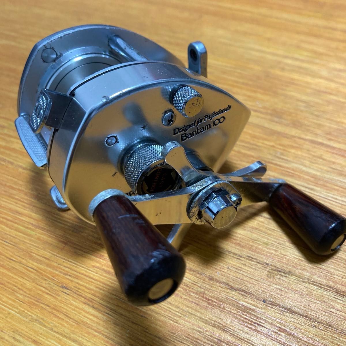 オールド シマノ バンタム100 SHIMANO Bantam ベイトリール オールド シマノ バンタム100 SHIMANO Bantam ベイトリール