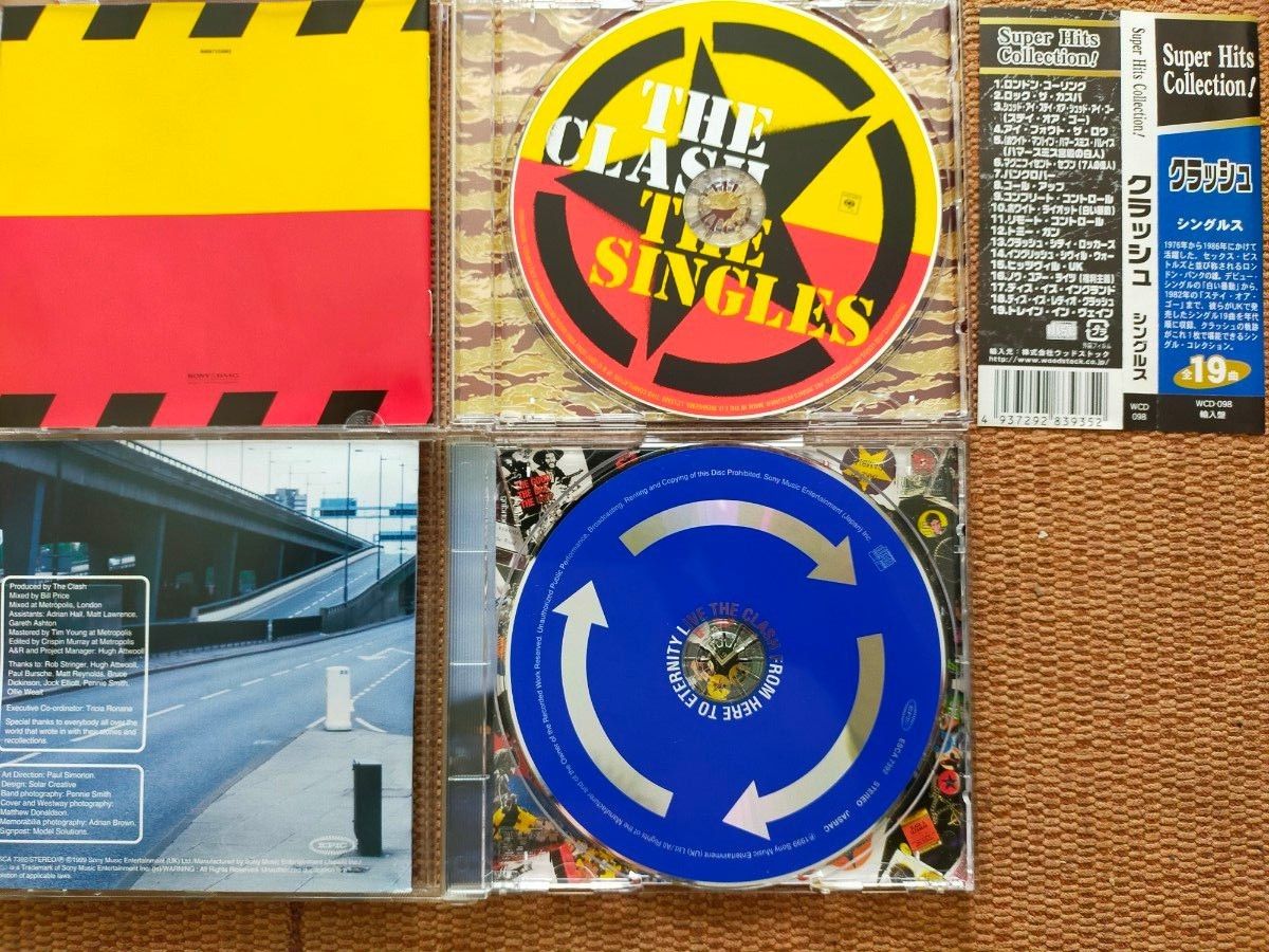 ザ・クラッシュ(The Clash)/ザ・シングルズ(輸入盤)+ライブ・クラッシュ(国内盤) 2CD