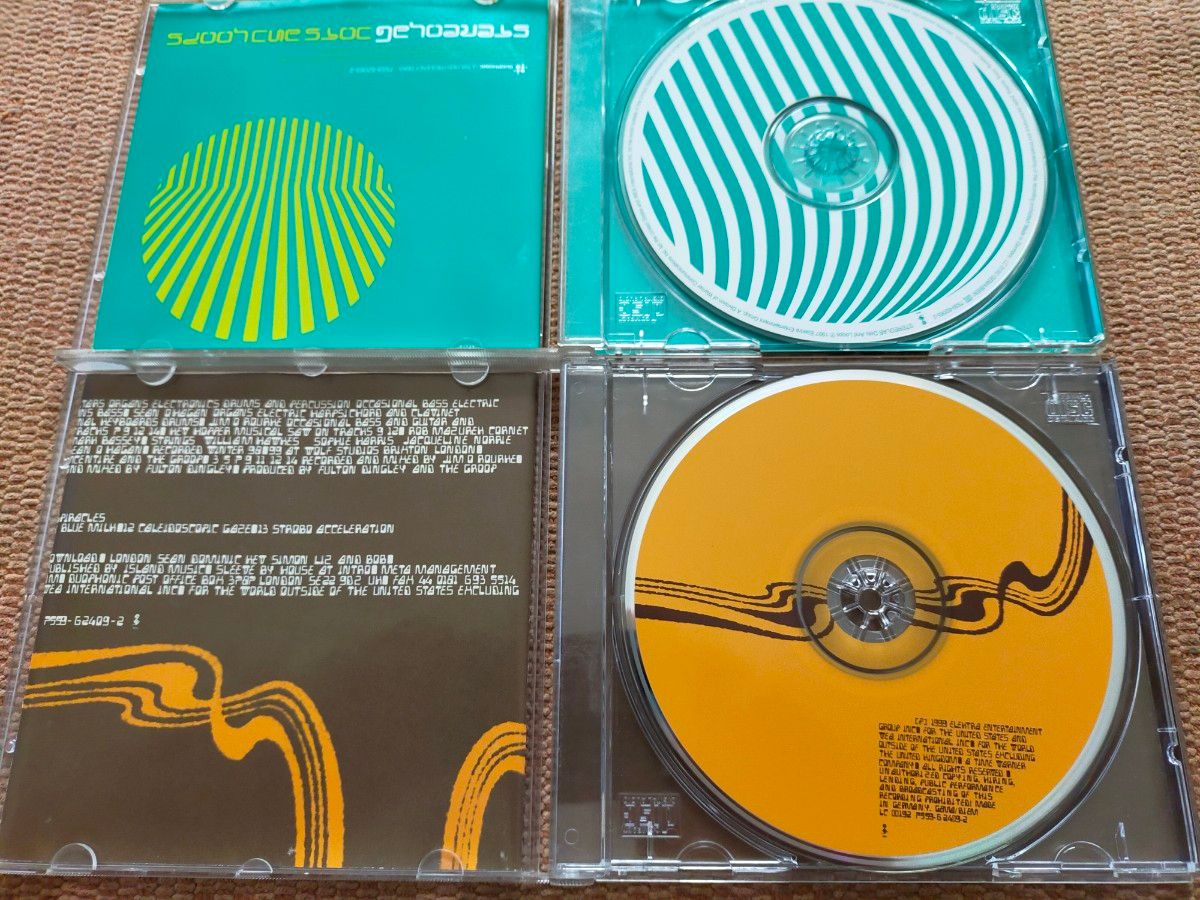 ステレオラブ(Stereolab)「ドッツ・アンド・ループス」「ミルキー・ナイト」