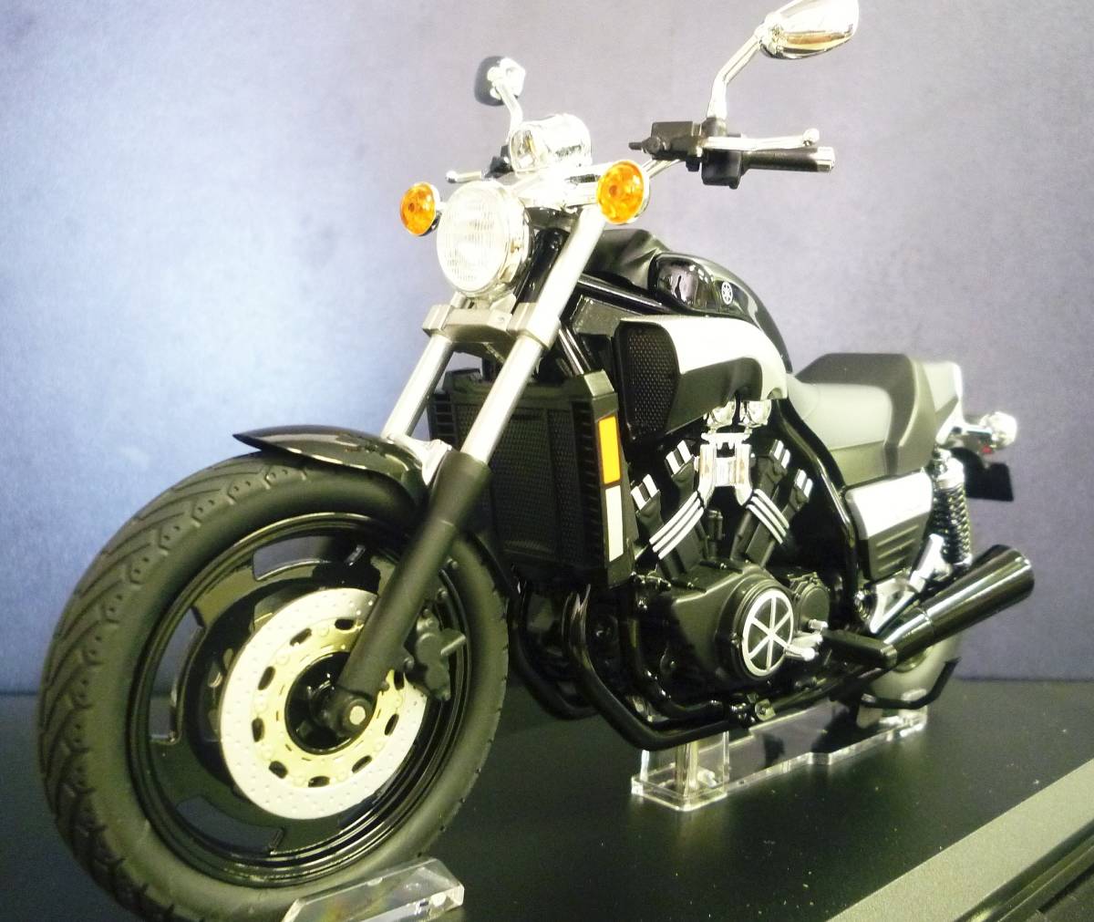 1/12 ヤマハ V-MAX YAMAHA Vmax ブラック2　 アオシマ完成品ダイキャスト アオシマ文化教材社_画像8