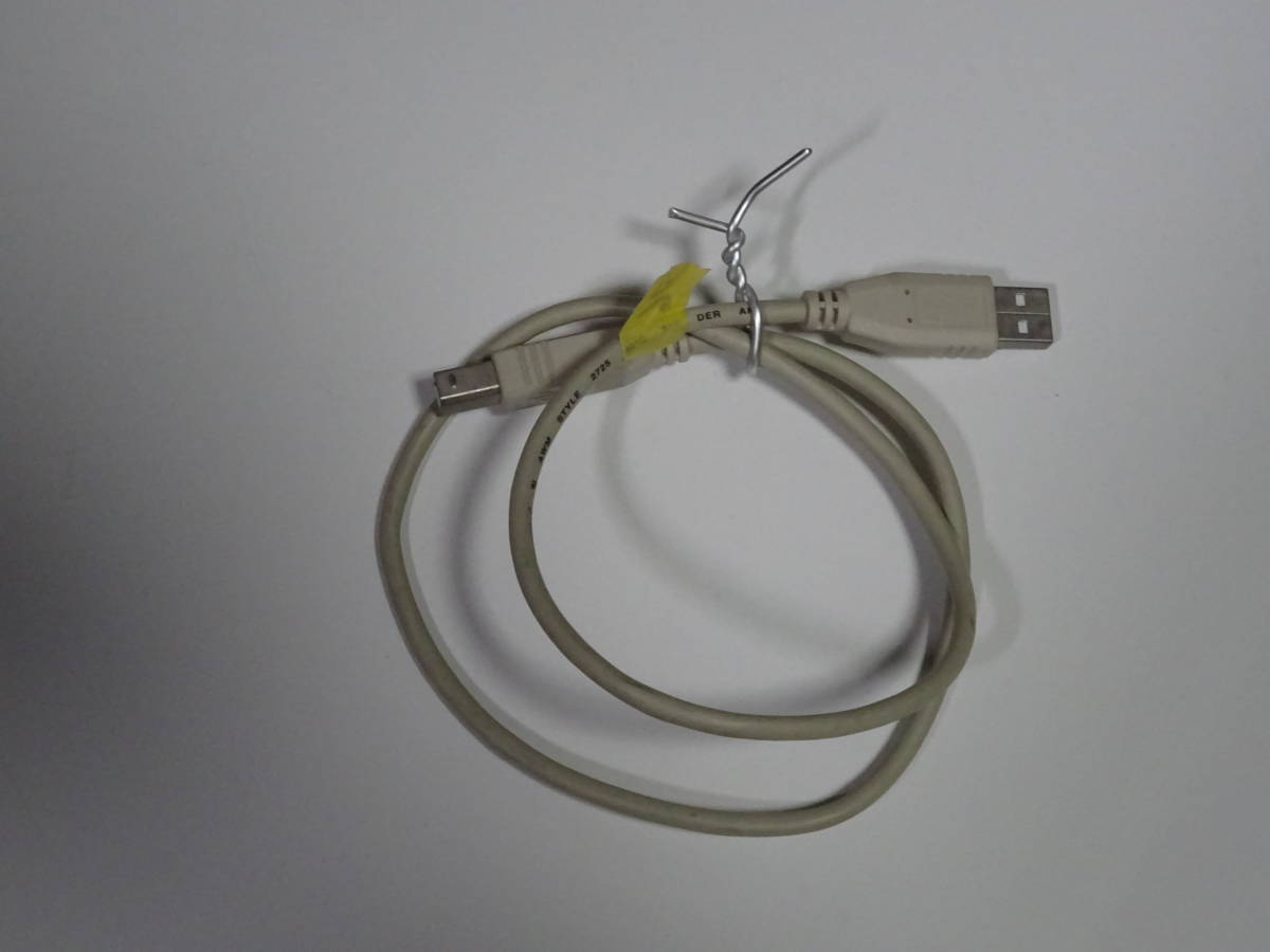 USB-Bケーブル　９０センチ　ジャンク品_画像1