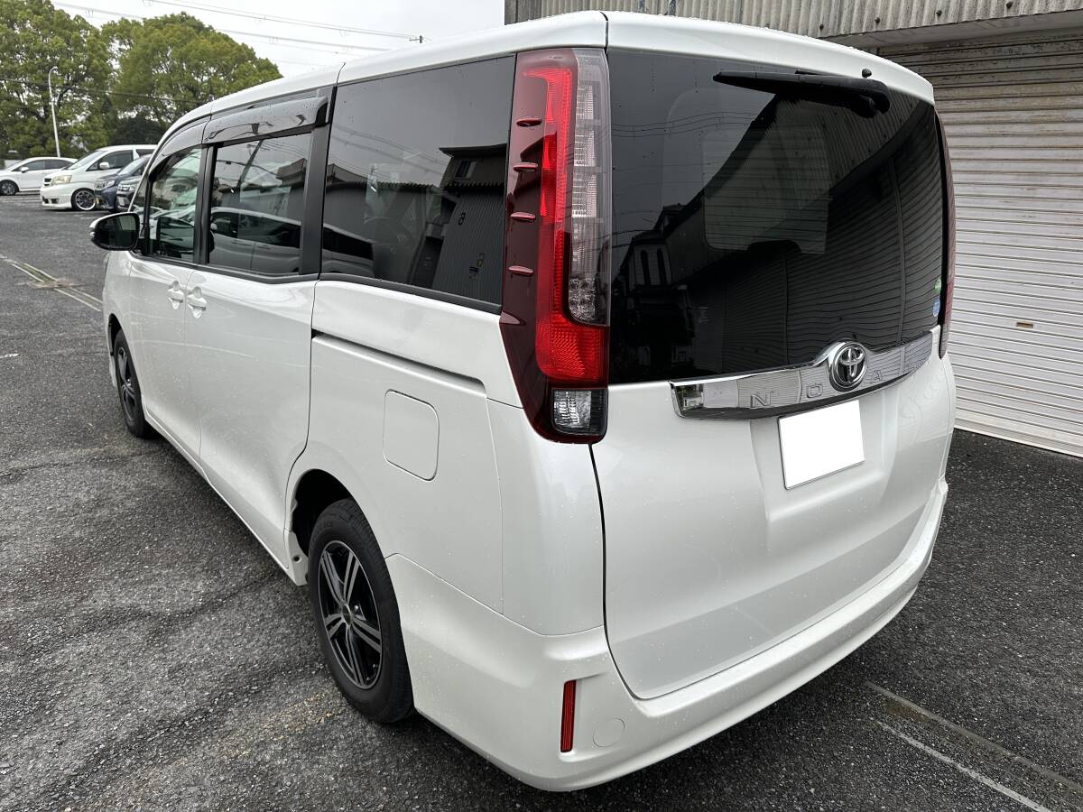 車検R7/2まで!! ノア X 7人乗り 両側パワスラ フルセグ視聴可能ナビ 11インチフリップダウンモニター ドラレコ キレイなお車です!!の画像6