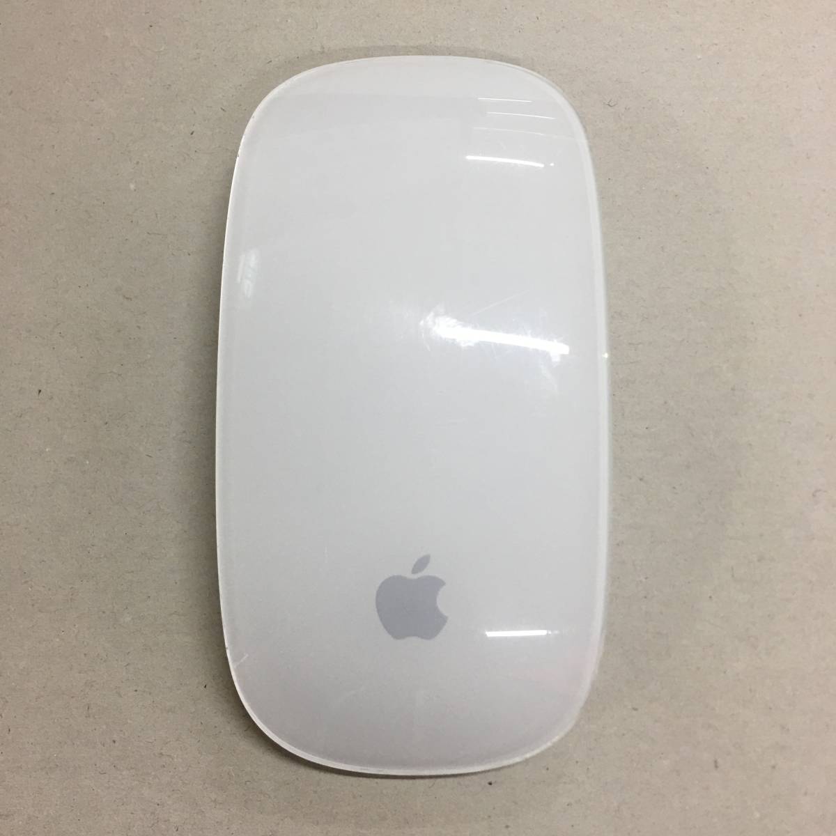 マウス　Apple純正品　A1296　マジックマウス　ワイヤレス　Mac　Bluetooth接続　動作確認済［ジャンク］_画像1