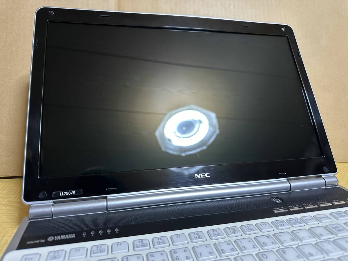 【BIOS起動 現状 ACアダプター付 難あり】NEC PC-LL750ES6W LaVie LL750/E Core i7 2630QM 2.00GHz 4GBの画像3