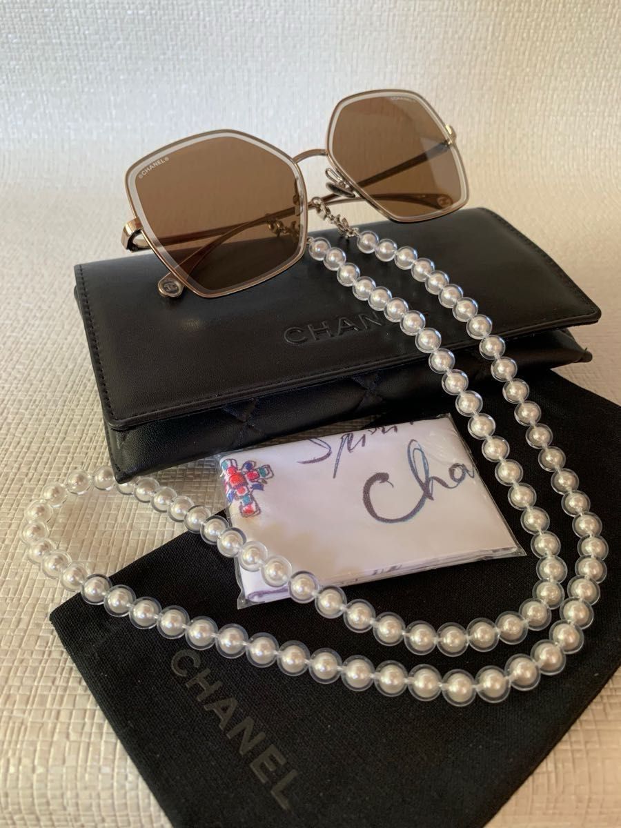CHANEL シャネル サングラス パールチェーン付き|Yahoo!フリマ CHANEL シャネル サングラス パールチェーン付き|Yahoo!フリマ