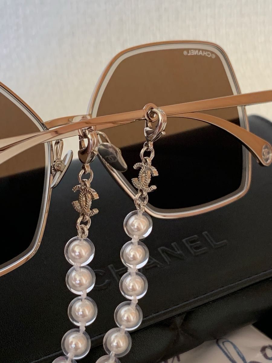 CHANEL シャネル サングラス パールチェーン付き|Yahoo!フリマ CHANEL シャネル サングラス パールチェーン付き|Yahoo!フリマ