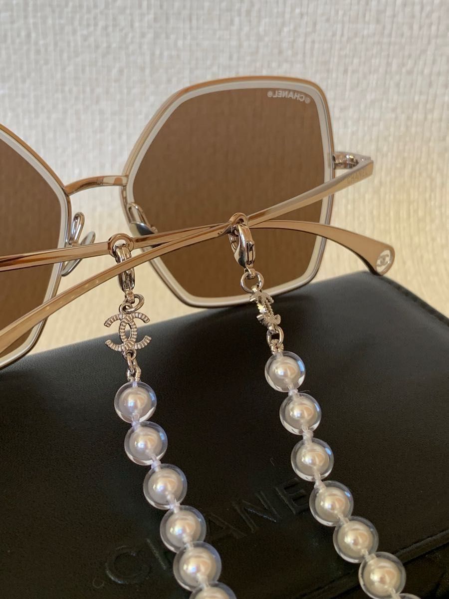 CHANEL シャネル サングラス パールチェーン付き|Yahoo!フリマ CHANEL シャネル サングラス パールチェーン付き|Yahoo!フリマ