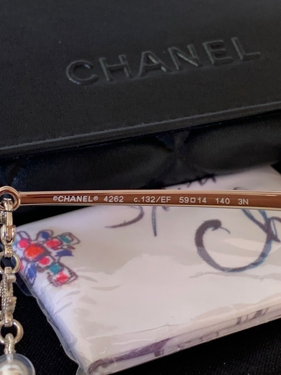 CHANEL シャネル サングラス パールチェーン付き