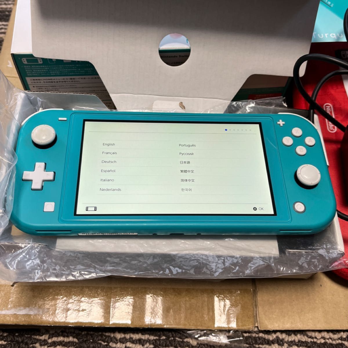 Nintendo Switch Lite ターコイズ 完品 ゲーム機本体ケース付き 最安値