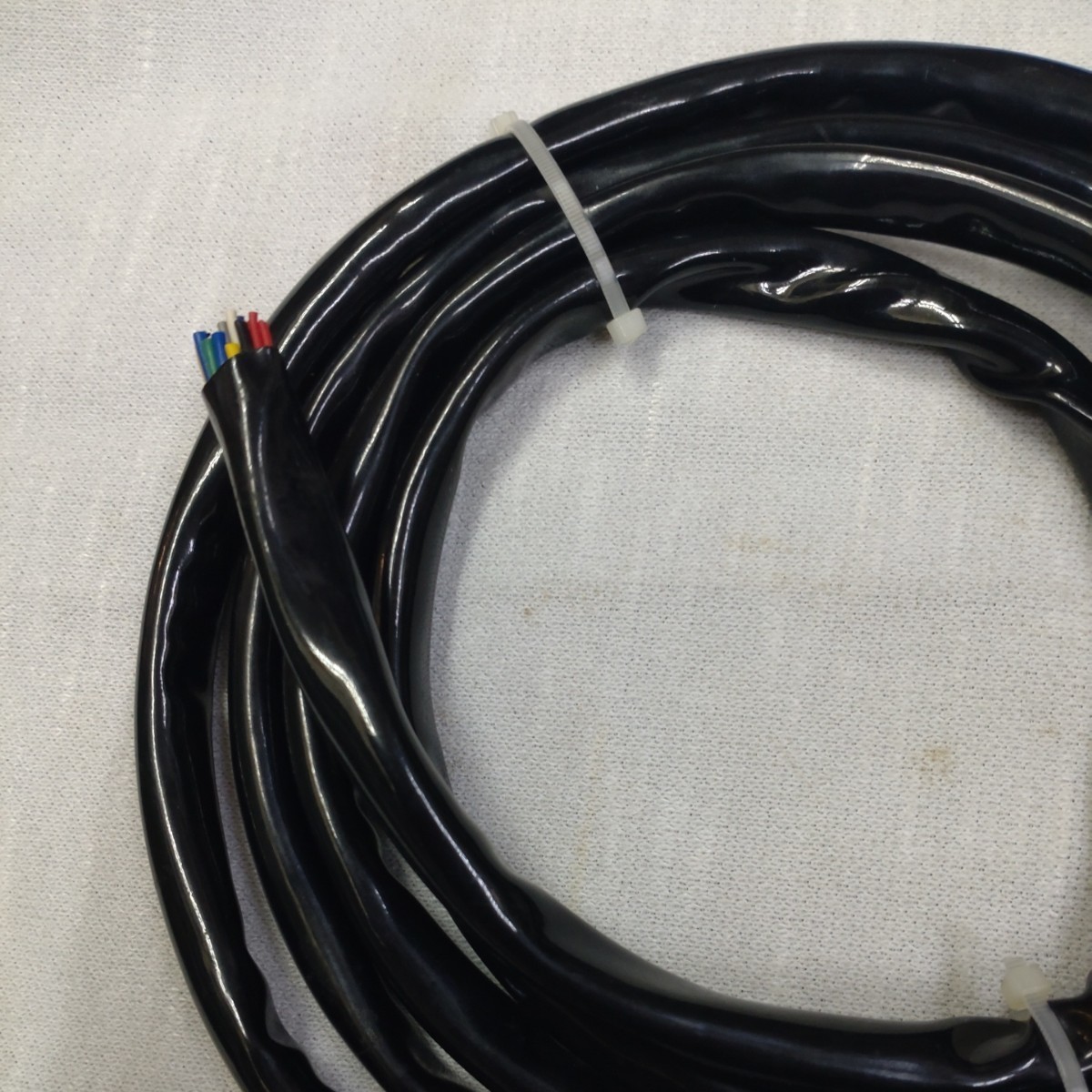 24 сердцевина ( чёрный цвет защита камера ) кабель A линия длина 190cm * чёрный цвет защита камера наружный диаметр : примерно Φ12mm б/у товар 