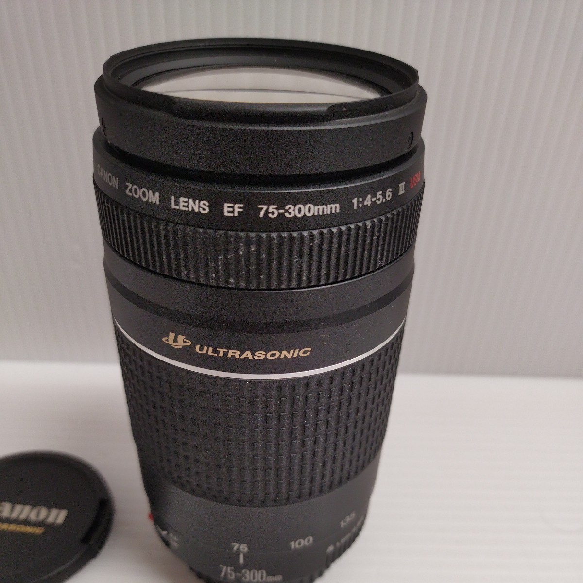 NA★1円〜保管品 Canon キャノン ZOOM LENS EF 75-300mm 1:4-5.6 Ⅲ 一眼レフカメラレンズ 動作未確認の画像2