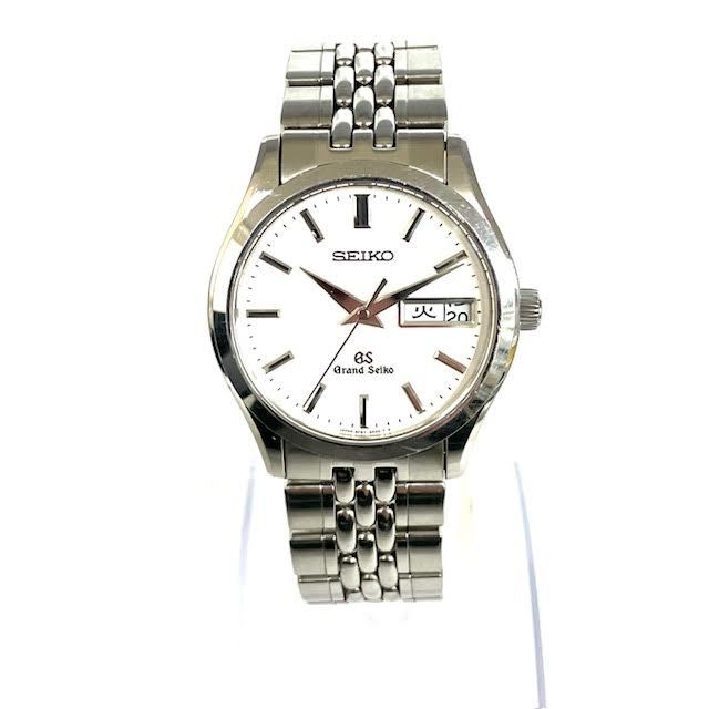 仙103 SEIKO Grand Seiko GS 9F83-9A00 B6 クォーツ デイデイト SS 白文字盤 シルバー セイコー グランドセイコー メンズ 腕時計_画像1