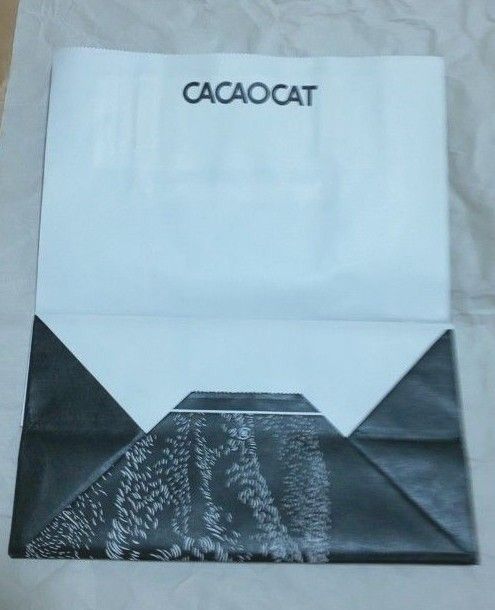 DADACA 公式 《CACAOCAT缶 ミックス 14個入り UNI》1缶