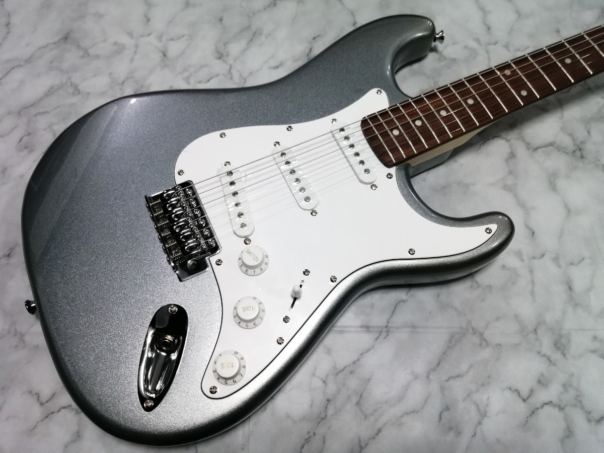 PLAYTECH ST250 Silver Fender形状ヘッド時代 ストラトキャスタータイプ シルバー 調整試奏のみ新品同様 生産販売終了品 プレイテック_画像2