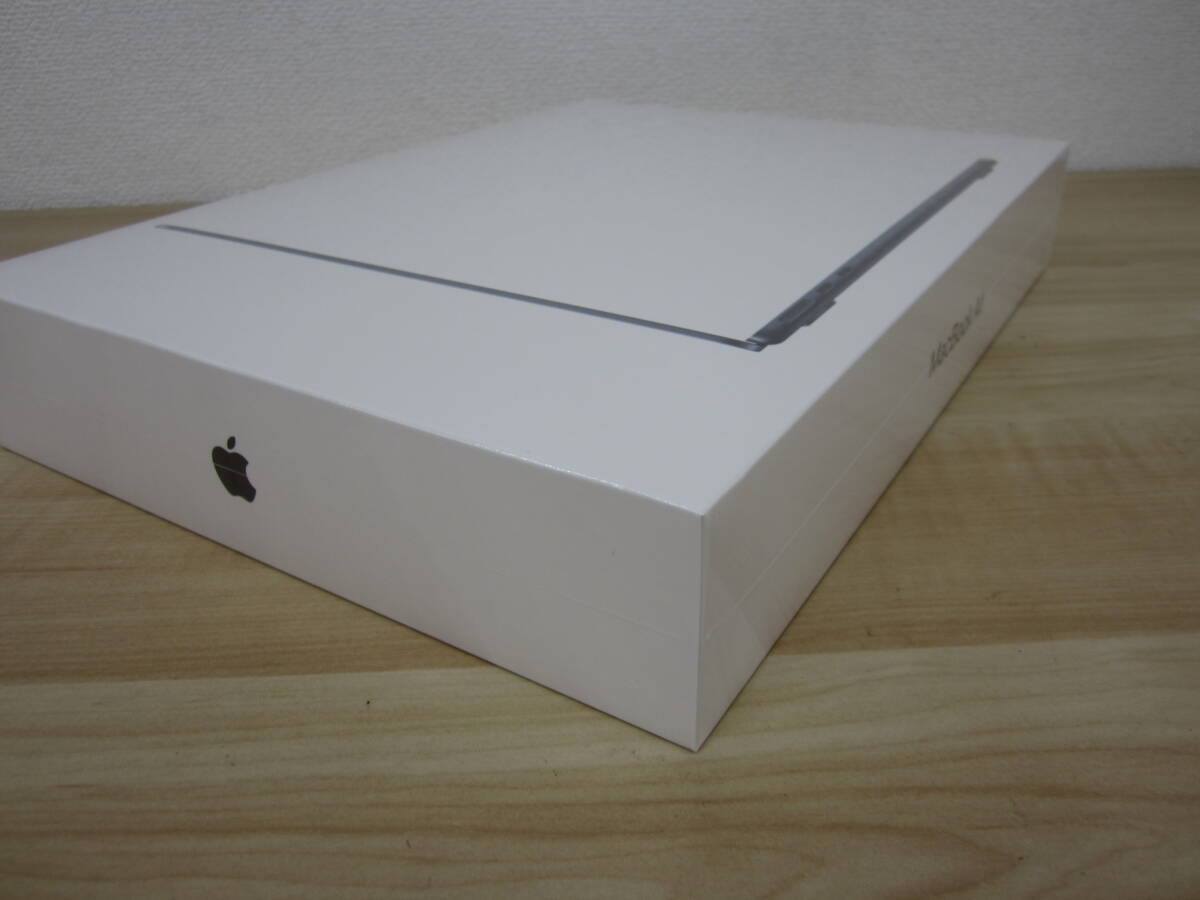 未開封Apple MacBook Air 13.6インチM2チップ8GB/256GB MLY33J/A 未開封Apple MacBook Air 13.6インチM2チップ8GB/256GB MLY33J/A
