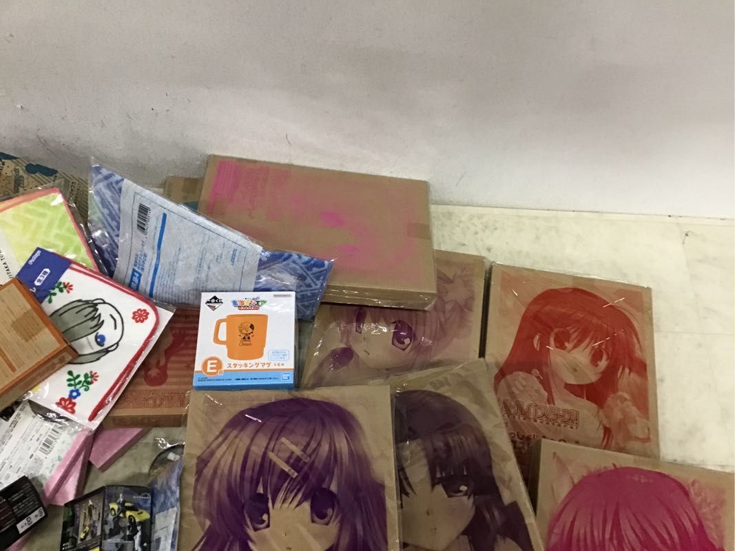 1円〜 同梱不可 ジャンク リトルバスターズ、Angel Beats!、SPY×FAMILY 他 タオル、タペストリー等_画像2