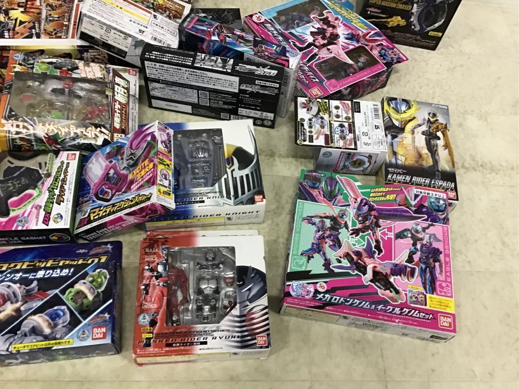 1円〜 同梱不可 ジャンク キュウレンジャー、仮面ライダー龍騎、リバイス等 装着変身、キュータマコックピット他_画像3