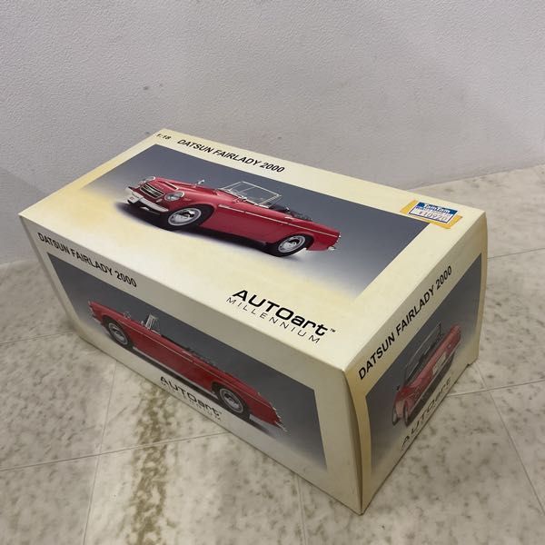 1円〜 オートアート 1/18 DATSUN フェアレディ 2000 SR311 レッド_画像10