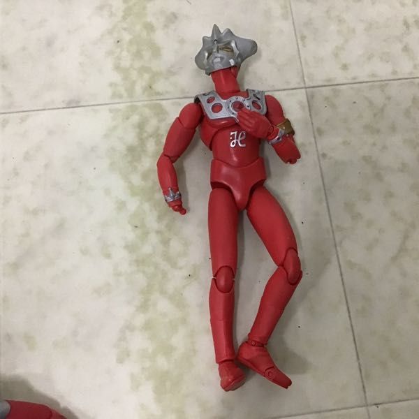 1円〜 訳あり ジャンク ULTRA-ACT ウルトラマンティガ パワータイプ ウルティメイトゼロ 他_画像4