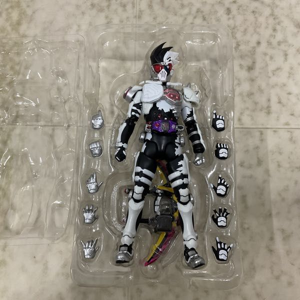 1円〜 S.H.Figuarts 仮面ライダーエグゼイド 仮面ライダーゲンム ゾンビゲーマー レベルX_画像2