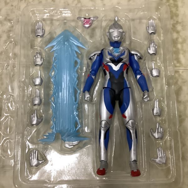 1円〜 S.H.Figuarts ウルトラマンゼット オリジナル_画像2