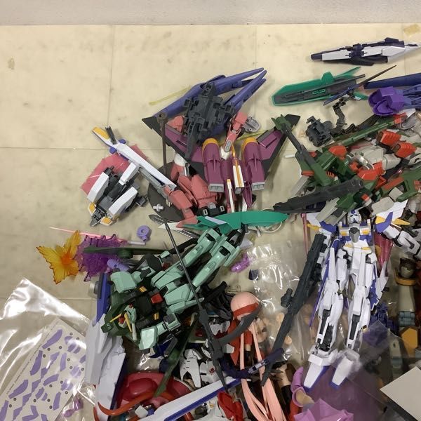 1円〜 訳あり ジャンク ガンプラ等 組済 パーツ取り ガンダム デルタカイ フォビドゥンガンダム ビアレス ヴェルデバスター 他_画像2