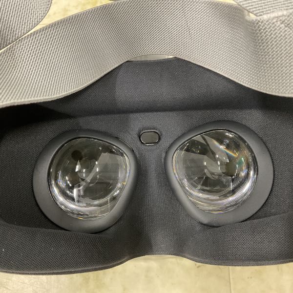 1円〜 動作確認/初期化済 Oculus Go 64GB VRヘッドセット_画像4