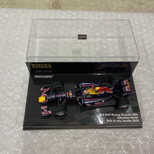 1円〜 ミニチャンプス 1/43 レッドブル レーシング RENAULT RB6 S.Vettle・Suzuka 2010 #5_画像2