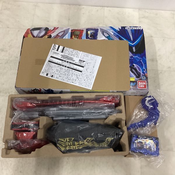 1円〜 バンダイ 仮面ライダーセイバー DX刃王剣クロスセイバー DXタテガミ氷獣戦記ワンダーライドブック 他_画像4