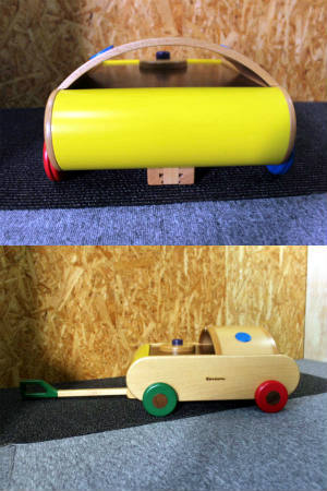 その６　小さい子のおもちゃ 木の車 キッズアリーナ 木製玩具 押し車 木製で手に優しいシンプルな玩具　カタカタ引いて押して引っ張って_画像2