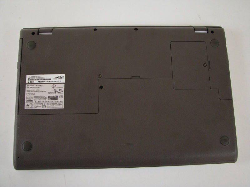 ジャンク　東芝　LIFEBOOK　AH49/C2　FMVA49C2WZ　HDD無し　8GB　Corei5_画像3