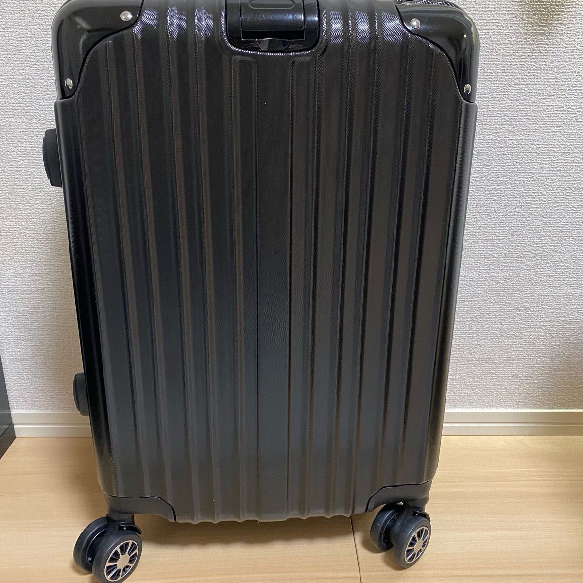 キャリーケース スーツケース s 機内持ち込み 新品 大容量 軽量 TSAロック ブラック 黒