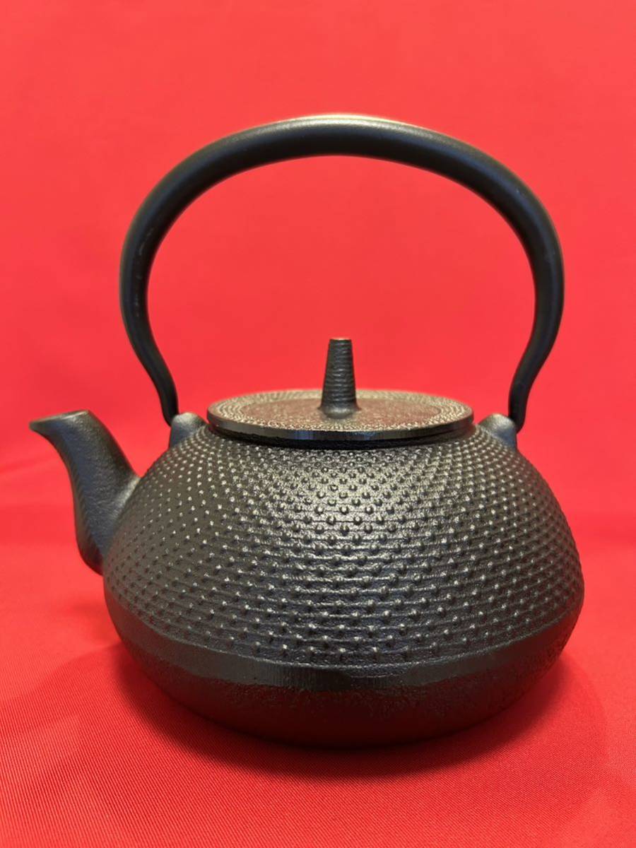 未使用 南部鉄器 1.2 鉄瓶 鋳吉 急須 茶道具 茶瓶 鉄器 新丸アラレ