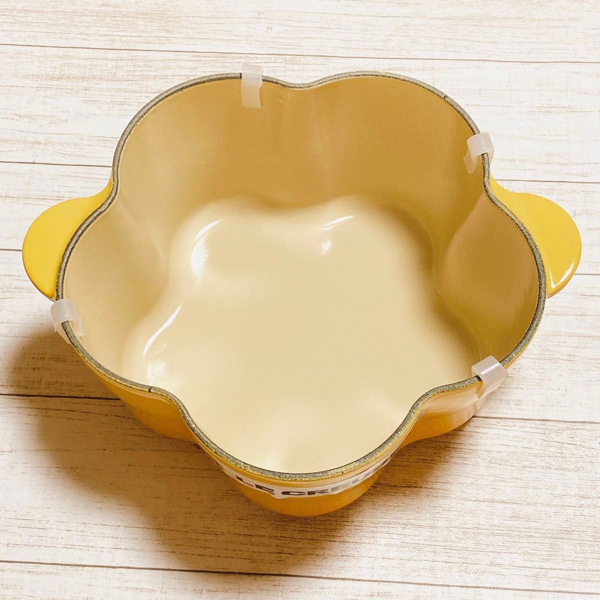 新品】ルクルーゼ ココットフルール 20 ハニー|Yahoo!フリマ 新品】ルクルーゼ ココットフルール 20 ハニー|Yahoo!フリマ
