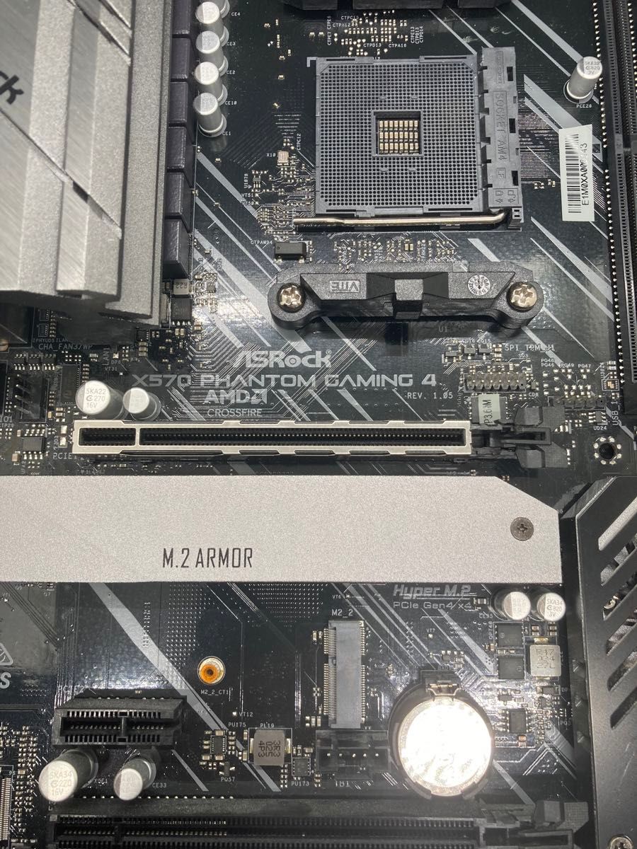 ASRock x570 Phantom Gaming4 ジャンク am4マザーボード AM4 ASRock x570 Phantom Gaming4 ジャンク am4マザーボード AM4