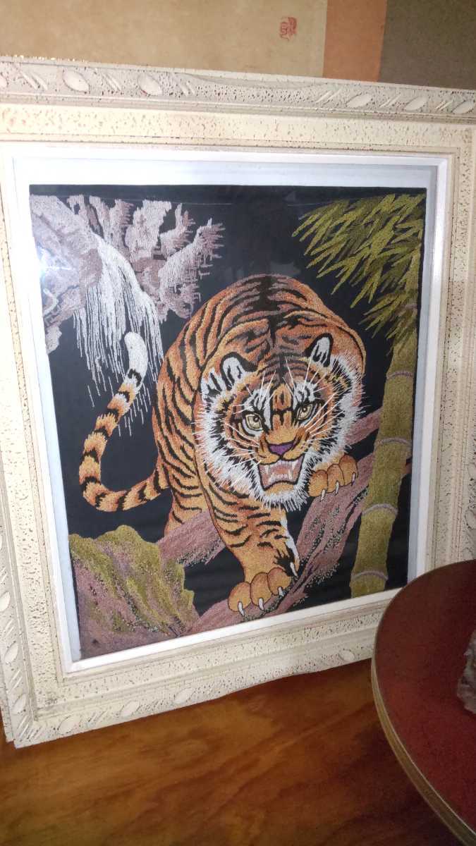 虎 トラ 寅 刺繍 手作り タイガー