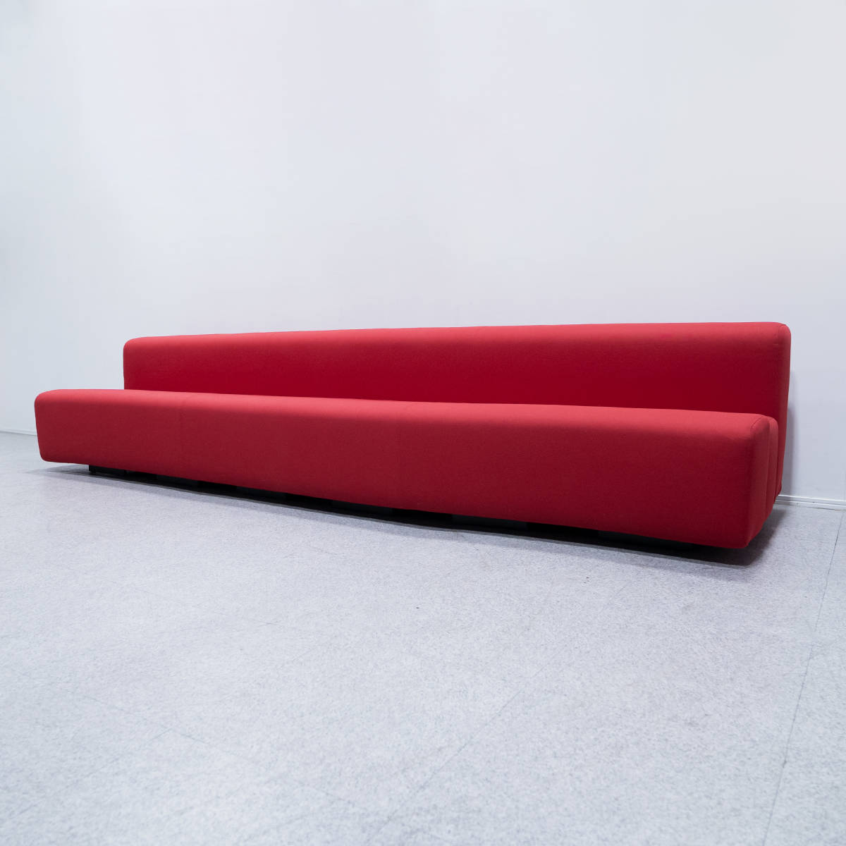 [ secondhand goods ]LaCividinala*chi bidet .-naOsaka oo saka sofa bench fabric red Pierre *po Ran regular price 121 ten thousand [ delivery necessary verification ]