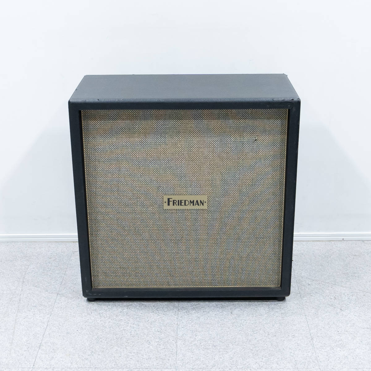 【中古品】FRIEDMAN フリードマン 412 VINTAGE CABINET ヴィンテージ キャビネット クローズドバック アンプ スピーカー 動作未確認_画像2