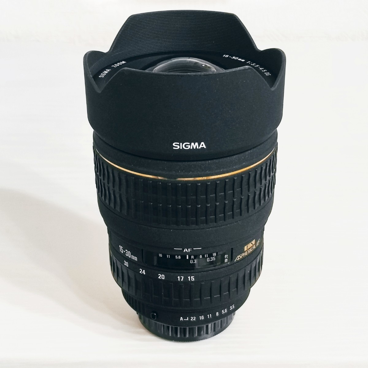 SIGMA 15-30mm F3.5-4.5 DG for PENTAX K AF フルサイズ対応 D FAレンズ相当 の画像1