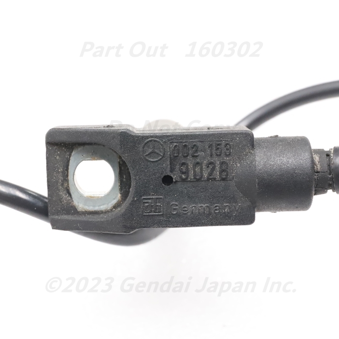 [M-26] W140 S320 93y M104 クランクポジションセンサー A0021539028 ベンツ 140032 中古_画像3