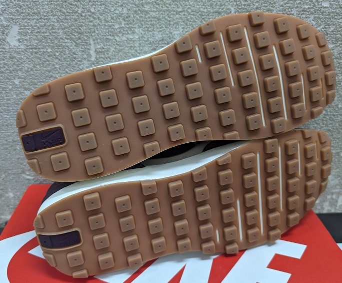 3563)未使用保管品 NIKE ナイキ ワッフル ワン SE WAFFLE ONE SE DQ7685-102 ココナッツミルク/ナイトマルーン オフホワイト _画像3