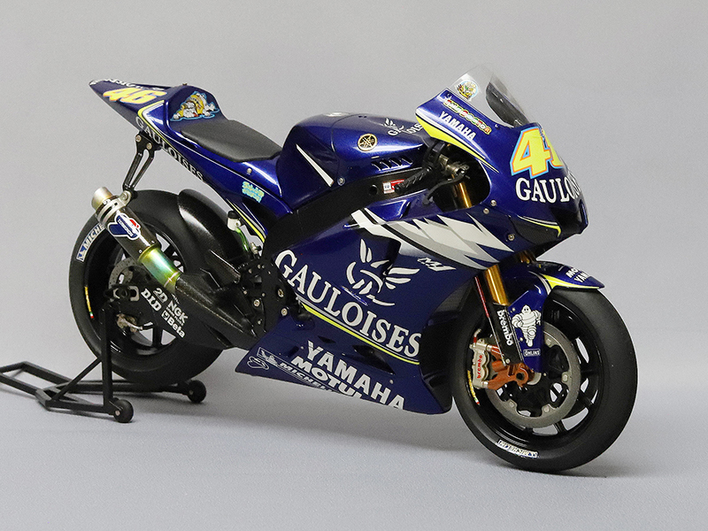 Yahoo!オークション - 1/12 GAULOISES YAMAHA YZR-M1 2005 #46 Yahoo!オークション - 1/12 GAULOISES YAMAHA YZR-M1 2005 #46