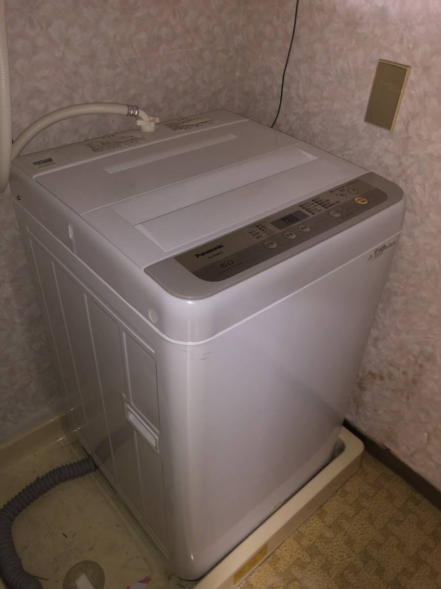 2019年製 パナソニック 全自動洗濯機 Panasonic NA-F50B12 白（容量5.0kg）_画像2