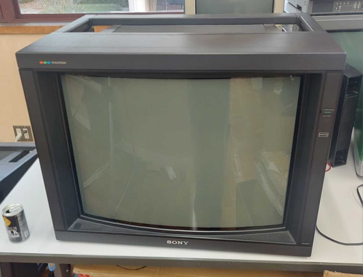 Yahoo!オークション - SONY トリニトロン ブラウン管テレビ kx-27hv1 Yahoo!オークション - SONY トリニトロン ブラウン管テレビ kx-27hv1