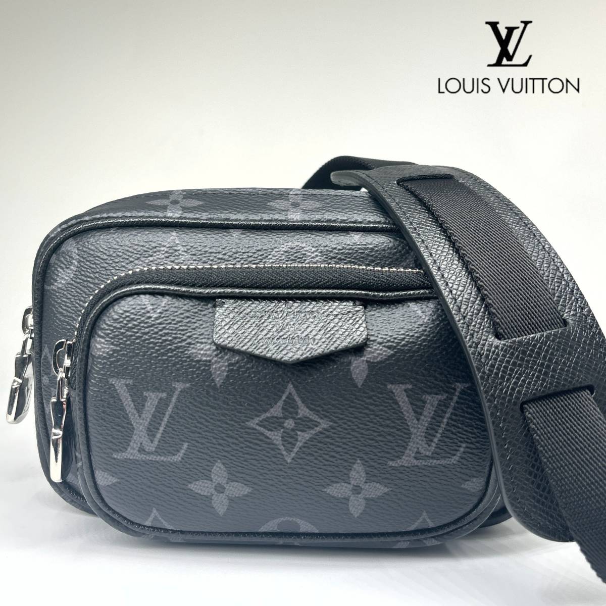 1円【新品未使用/IC】ルイヴィトン バッグ メンズ タイガラマ アウトドアポシェット ショルダーバッグ ノワール Louis Vuitton M30755 _画像1