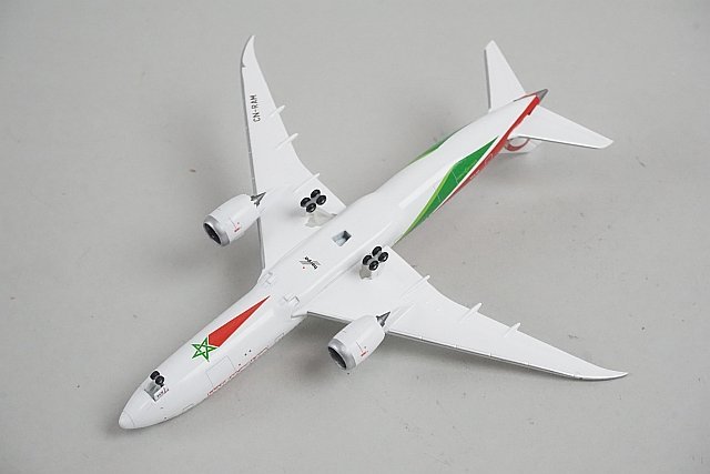 ★ herpa ヘルパ 1/500 787-9 Royal air maroc ロイヤルエアモロッコ CN-RAM 533652_画像3