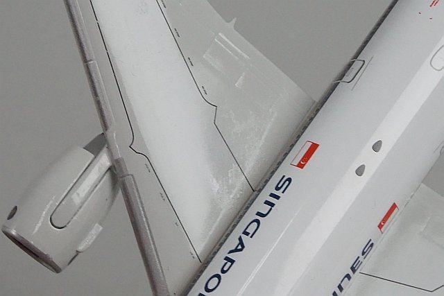 ★ phoenix フェニックス 1/400 B777-200/ER SINGAPORE AIRlLINES シンガポール航空 9V-SQI_画像4